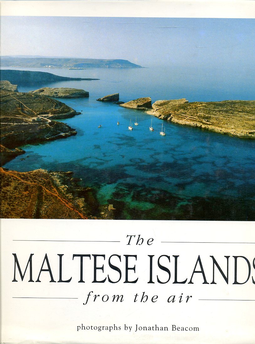 LV- THE MALTESE ISLANDS FROM THE AIR PHOTOGRAPHS - BEACOM ---- 1994- CS- ZFS389