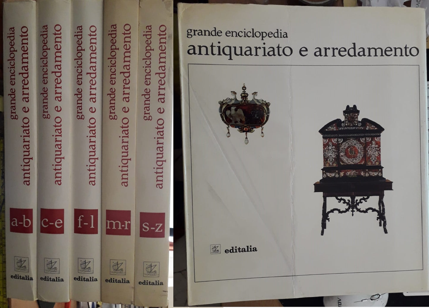 LT- GRANDE ENCICLOPEDIA ANTIQUARIATO E ARREDAMENTO 5 VOLUMI ----- 1969 - CS- YFS