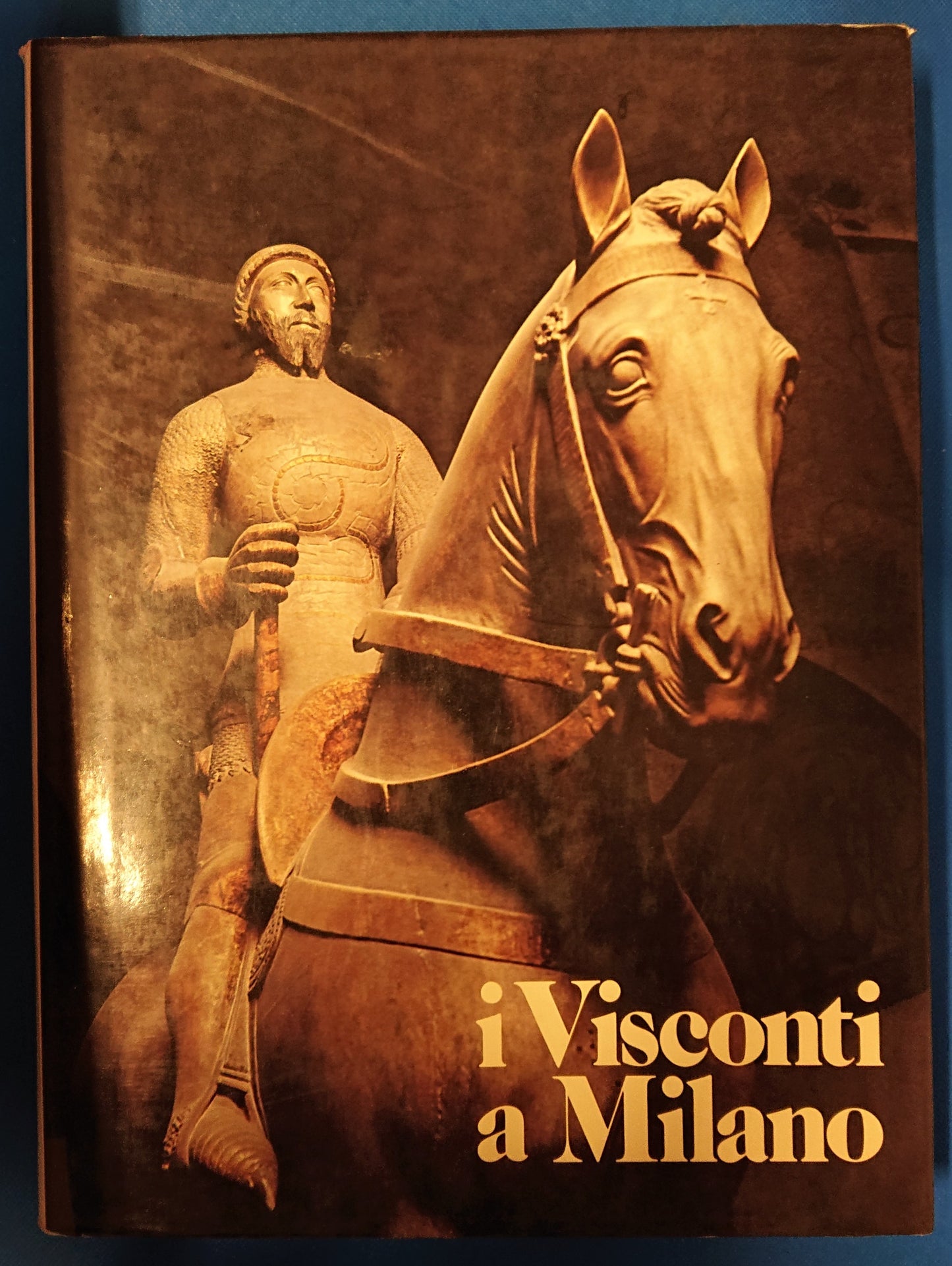 LT- I VISCONTI A A MILANO - BELLONCI - CARIPLO --- 1977 - CS - YFS922