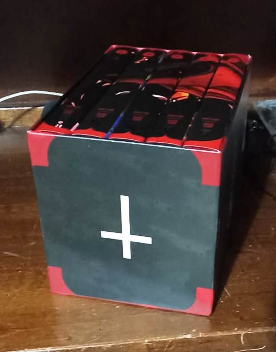 LB- COFANETTO HELLSING 1/5 COMPLETO - KOHTA HIRANO - JPOP J-POP -- BS - VLX