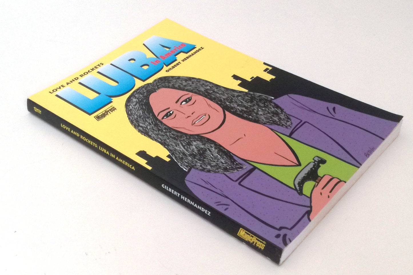 LN- LOVE AND ROCKETS LUBA IN AMERICA FUMETTI - HERNANDEZ - MAGIC - 2010 - B- VHX