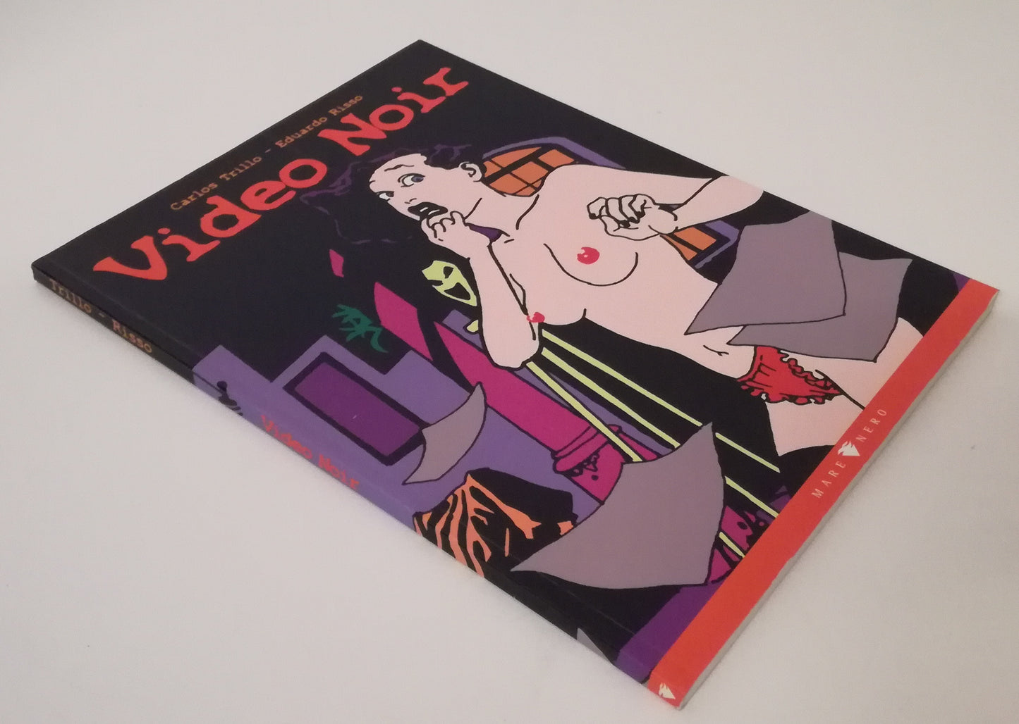 LX- VIDEO NOIR - CARLOS TRILLO EDUARDO RISSO - MARE NERO -- 1a ED. 2000- B- VHX