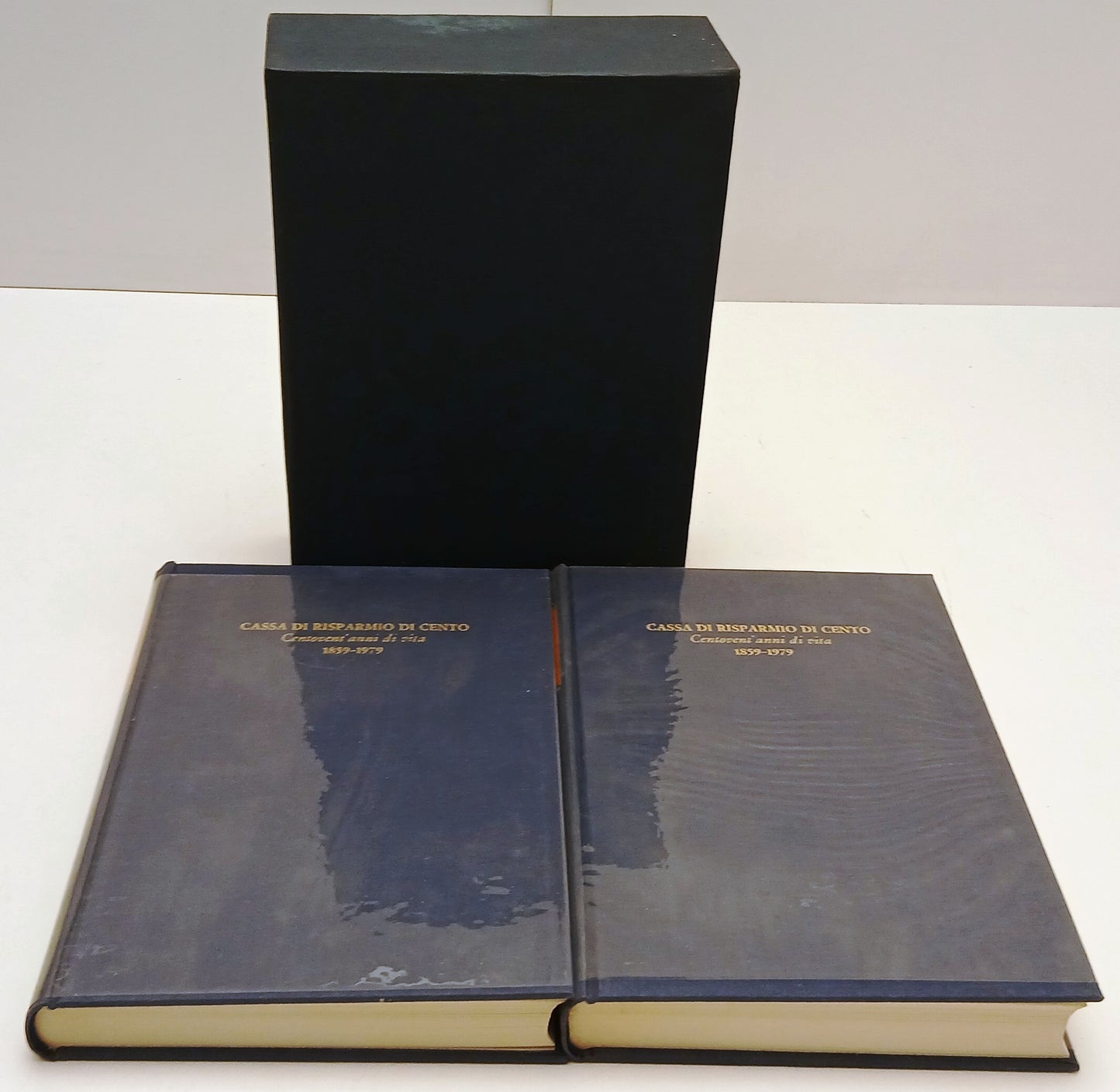Cassa Risparmio Cento Centovent'anni vita 1859-1979 2 volumi - Cecchelli - YFS81