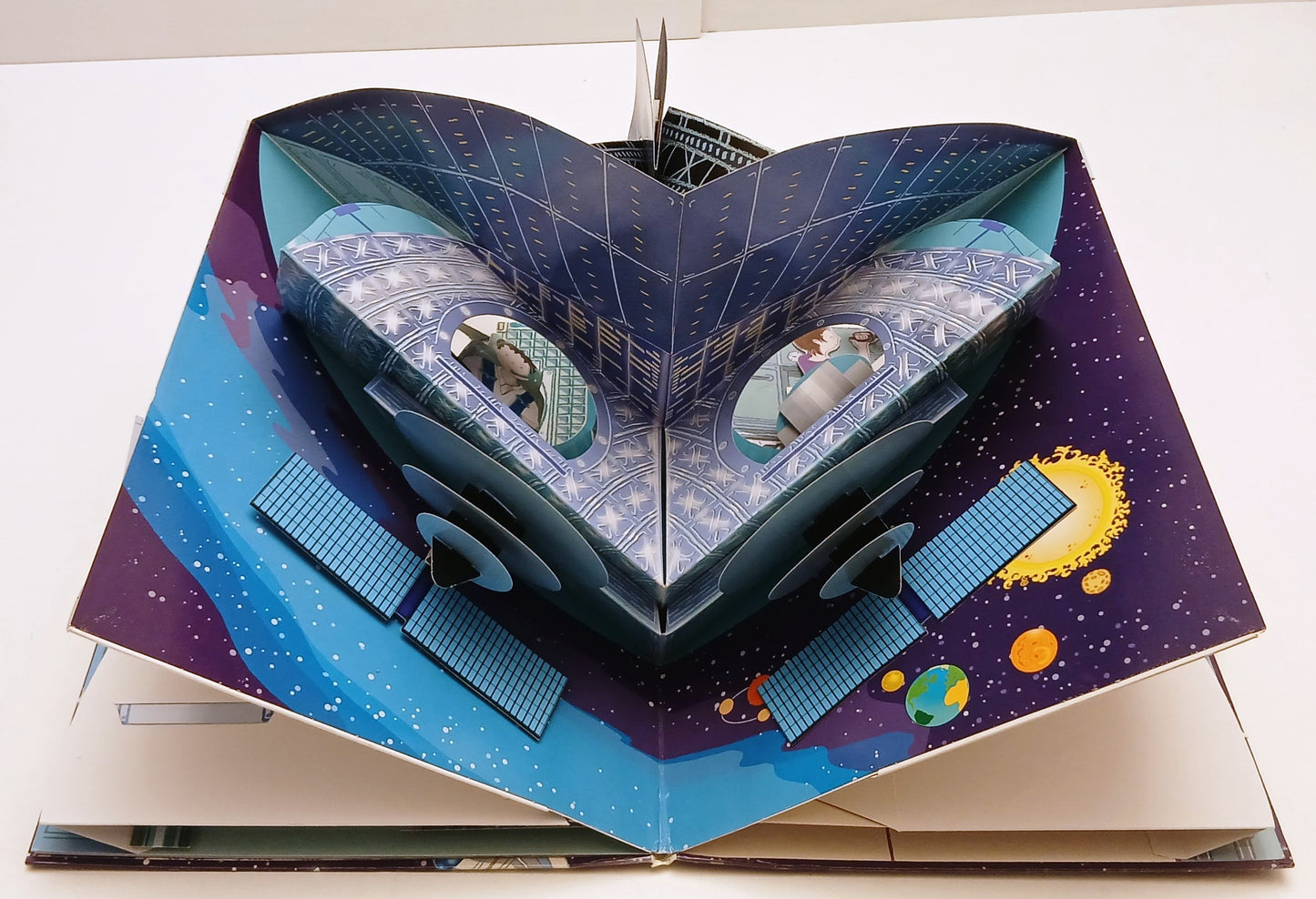 La stazione spaziale Librogioco pop-up a 3 dimensioni - Crealibri - XFS213