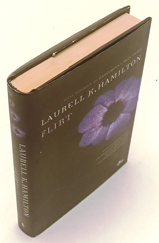 LG- FLIRT - LAURELL K. HAMILTON - NORD --- 2014 - CS - ZFS182