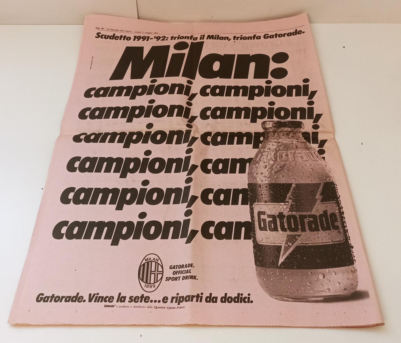 LC- GAZZETTA dello SPORT 11 maggio 1992 IMMENSO MILAN SCUDETTO NUMERO 12 RVSa225