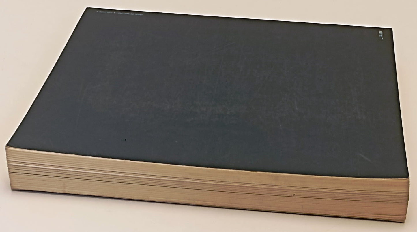 LT- REALISMO MAGICO PITTURA E SCULTURA IN ITALIA -- MAZZOTTA --- 1988- B- YFS542