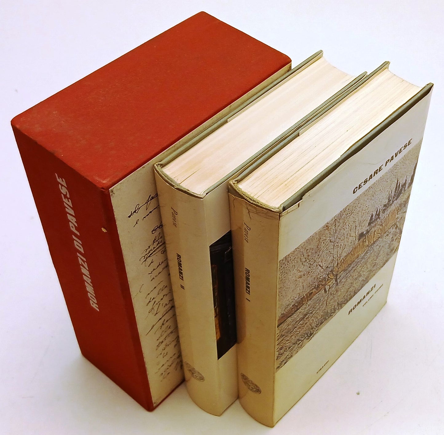 LN- ROMANZI COFANETTO 2 VOLUMI - CESARE PAVESE- EINAUDI - RISTAMPA 1963- CS- XFS