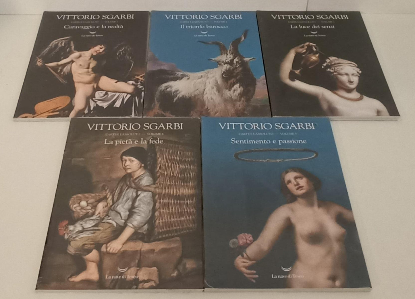 LT- L'ARTE E L'ASSOLUTO VOLUMI 1/5- VITTORIO SGARBI- LA NAVE DI TESEO- B- YFS138