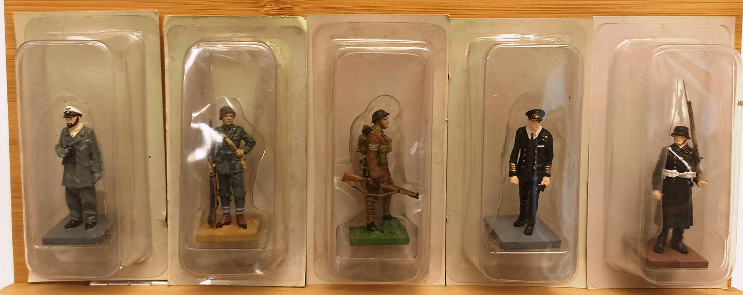 GG- LOTTO 5 SOLDATINI CON SCATOLA IN PIOMBO - HACHETTE DeAGOSTINI - E25