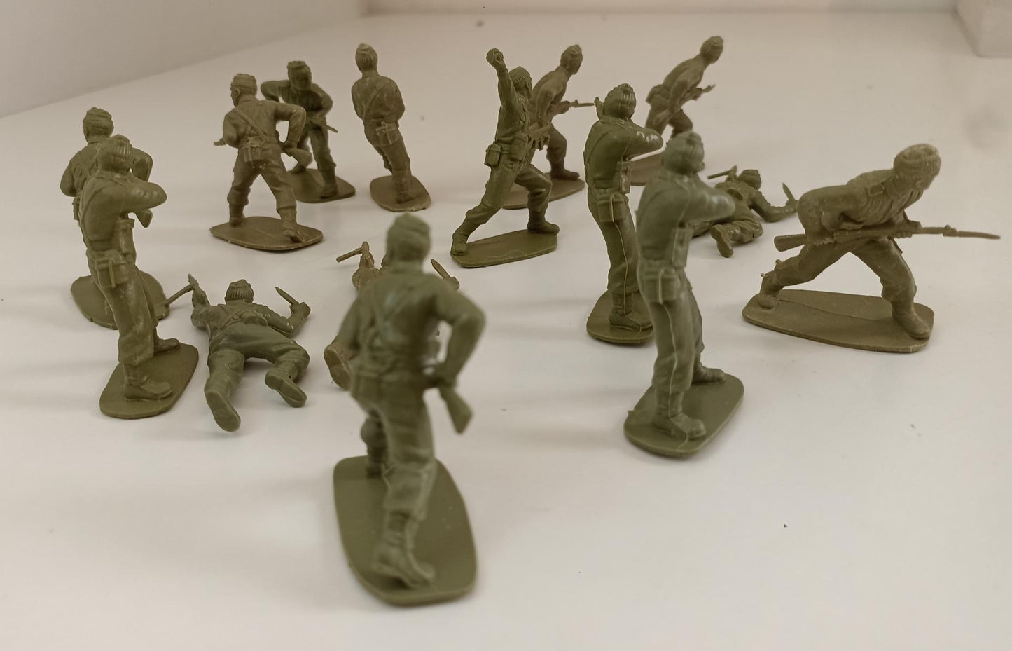 GG- SOLDATINI FIGURES scale 1/32 51554-0 W.W.II BRITISH COMMNANDOS AIRFIX GTTS50