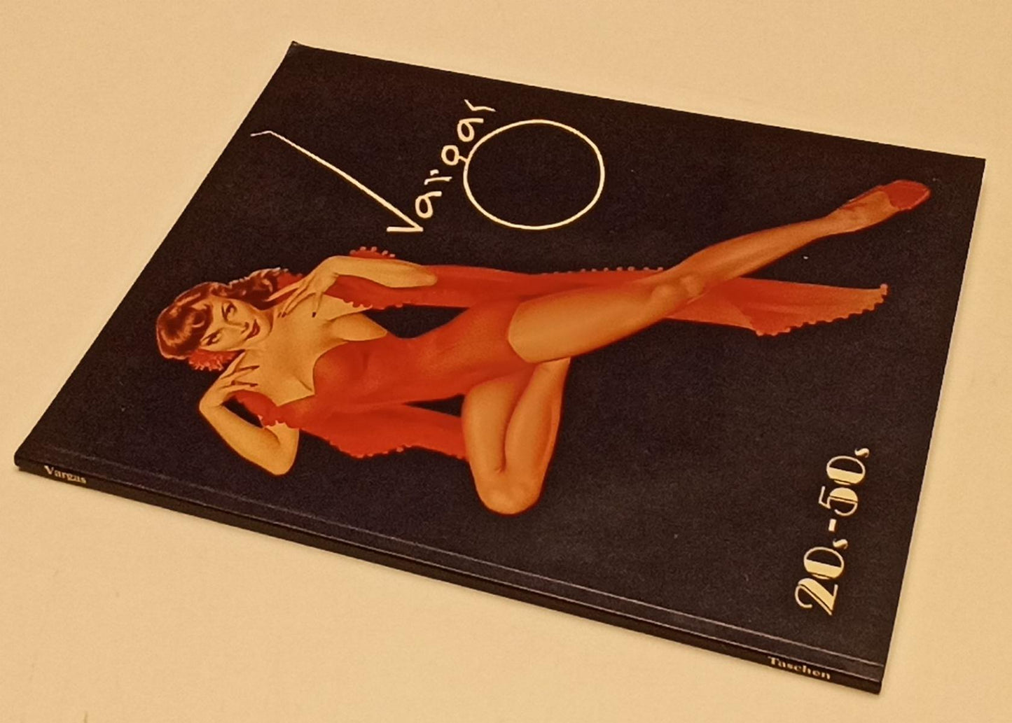 LT- ALBERTO VARGAS 20s - 50s -- BENEDIKT TASCHEN --- 1990 - B - YFS248