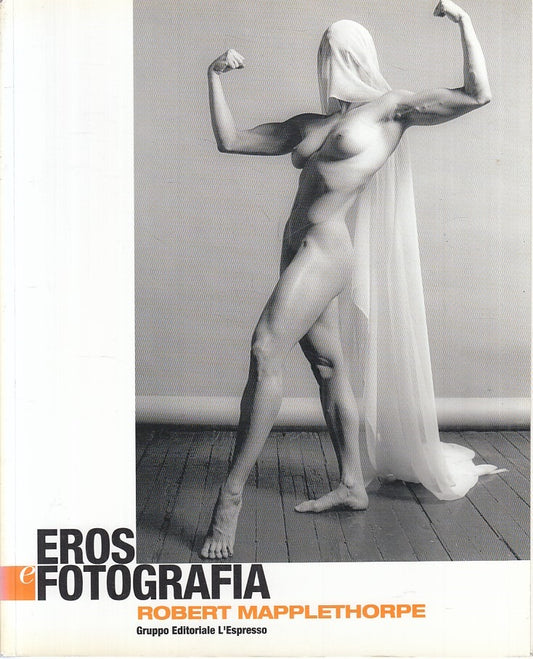 LX- EROS E FOTOGRAFIA ROBERT MAPPLETHORPE -- L'ESPRESSO --- 2003 - B - YFS412