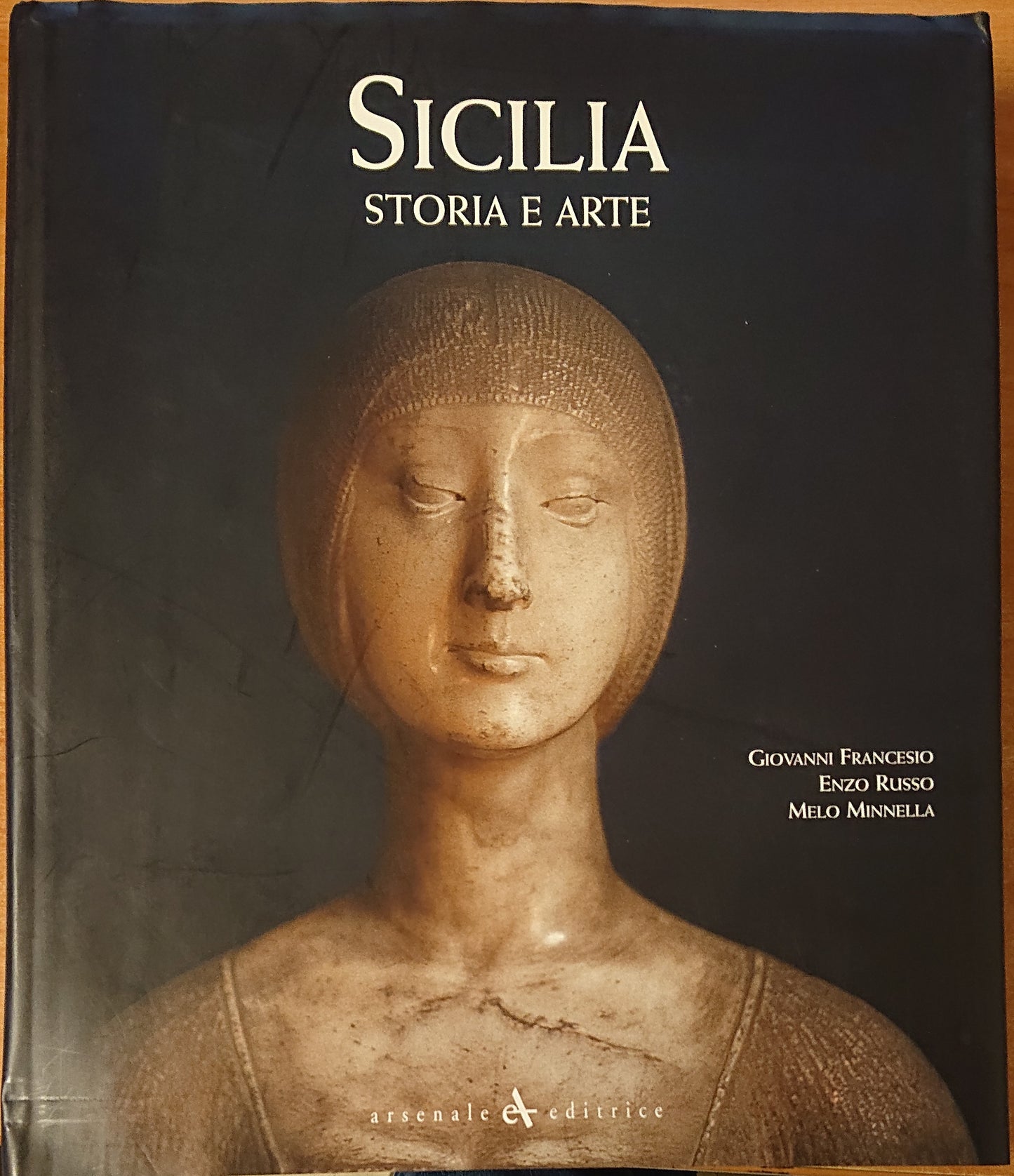 LT- SICILIA. STORIA E ARTE - GIOVANNI FRANCESIO- ARSENALE --- 2002 - CS - ZFS365