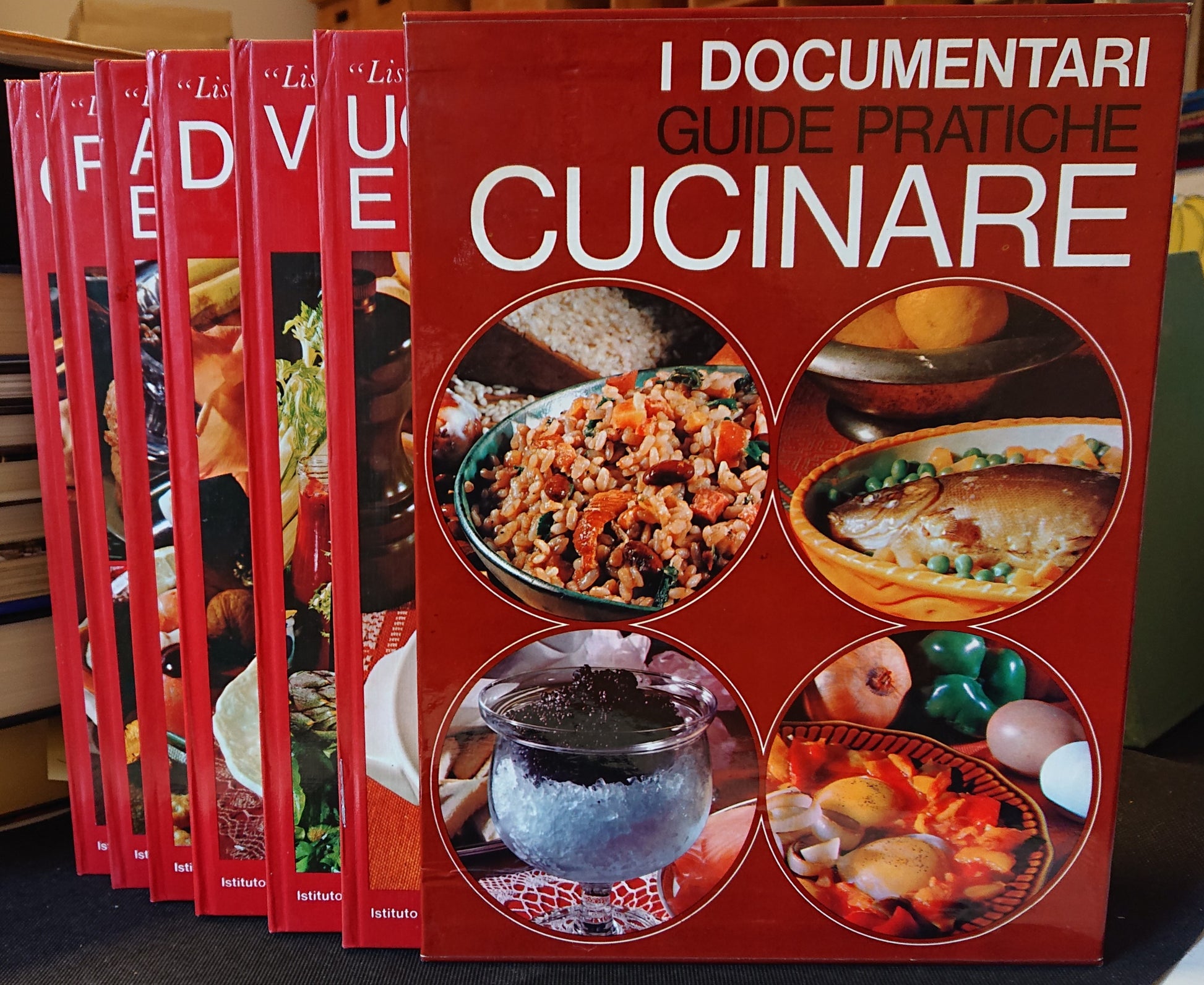 LK- I DOCUMENTARI GUIDE PRATICHE CUCINARE 6 VOL-- DE AGOSTINI--- 1974- C- YFS101