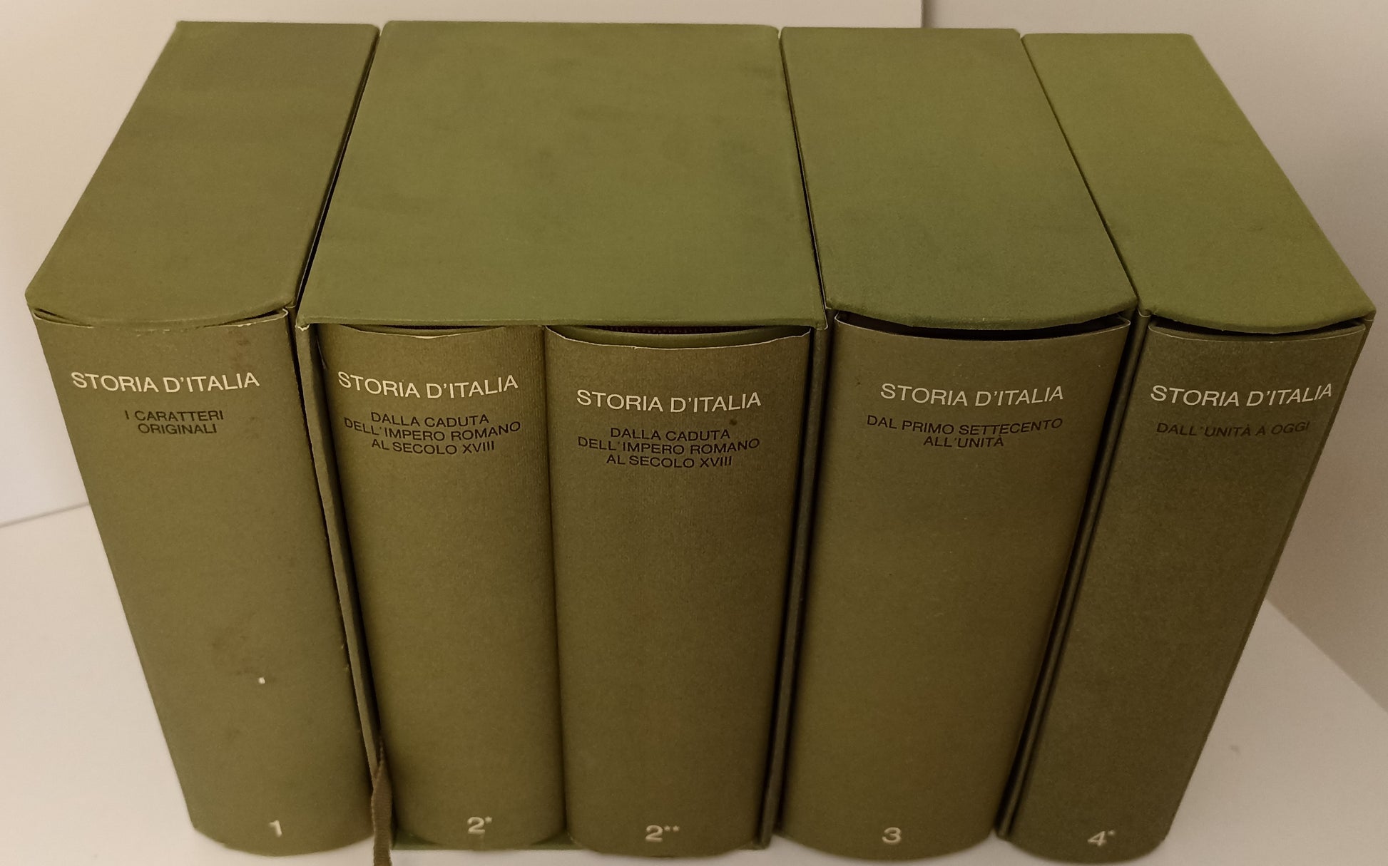 LS- STORIA D'ITALIA 6 VOLUMI IN 10 TOMI COMPLETA -- EINAUDI --- 1971 - CS - YFS