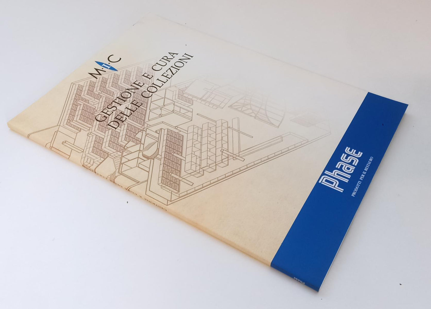 LZ- GESTIONE E CURA DELLE COLLEZIONI -- PHASE- MUSEO CERAMICHE-- 2005- B- ZFS492