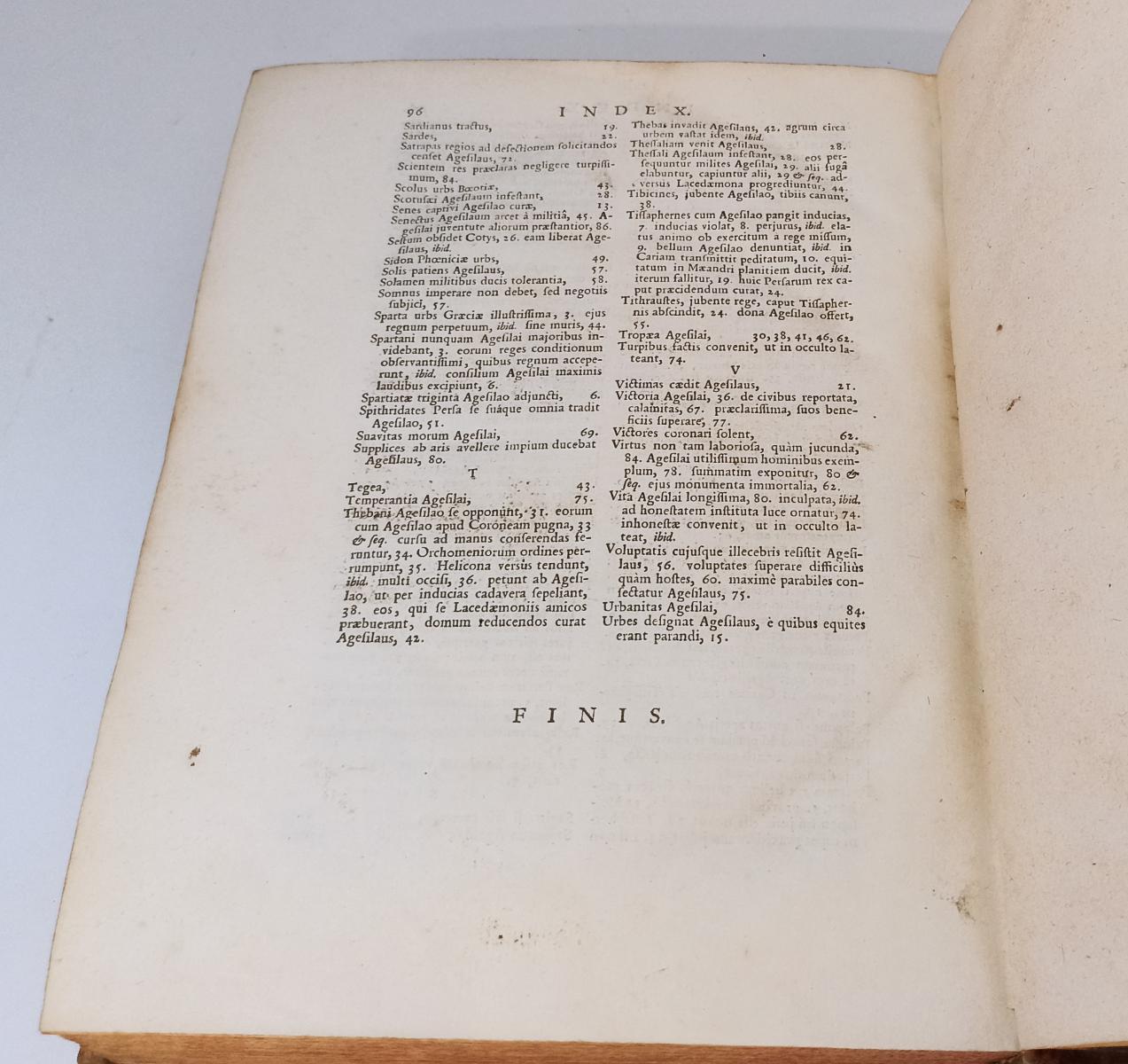 LH- XENOPHONTIS - HUTCHINSON - THEATRO SHELDONIANO OXONII --- 1735 - C - ZFS144