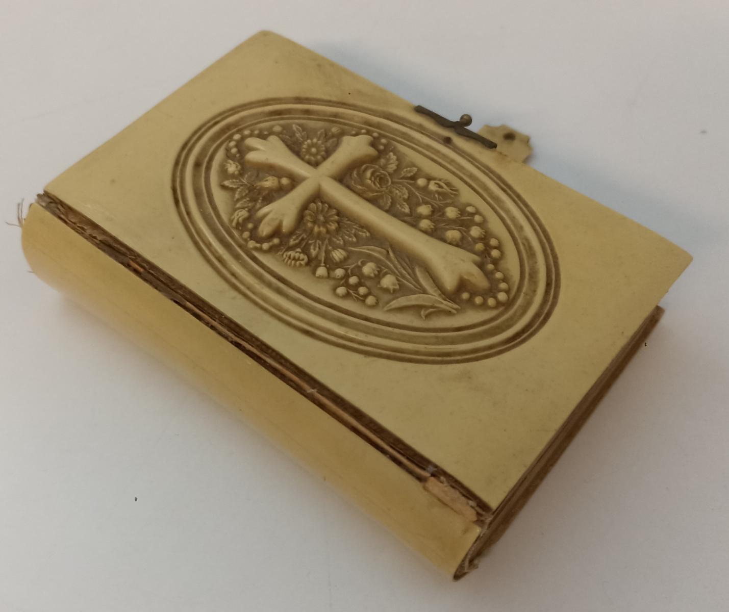 LD- PAROISSIEN ROMAIN CONTENANT OFFICES DIMANCHES -- ARDANT --- 1917 - C- XFS74