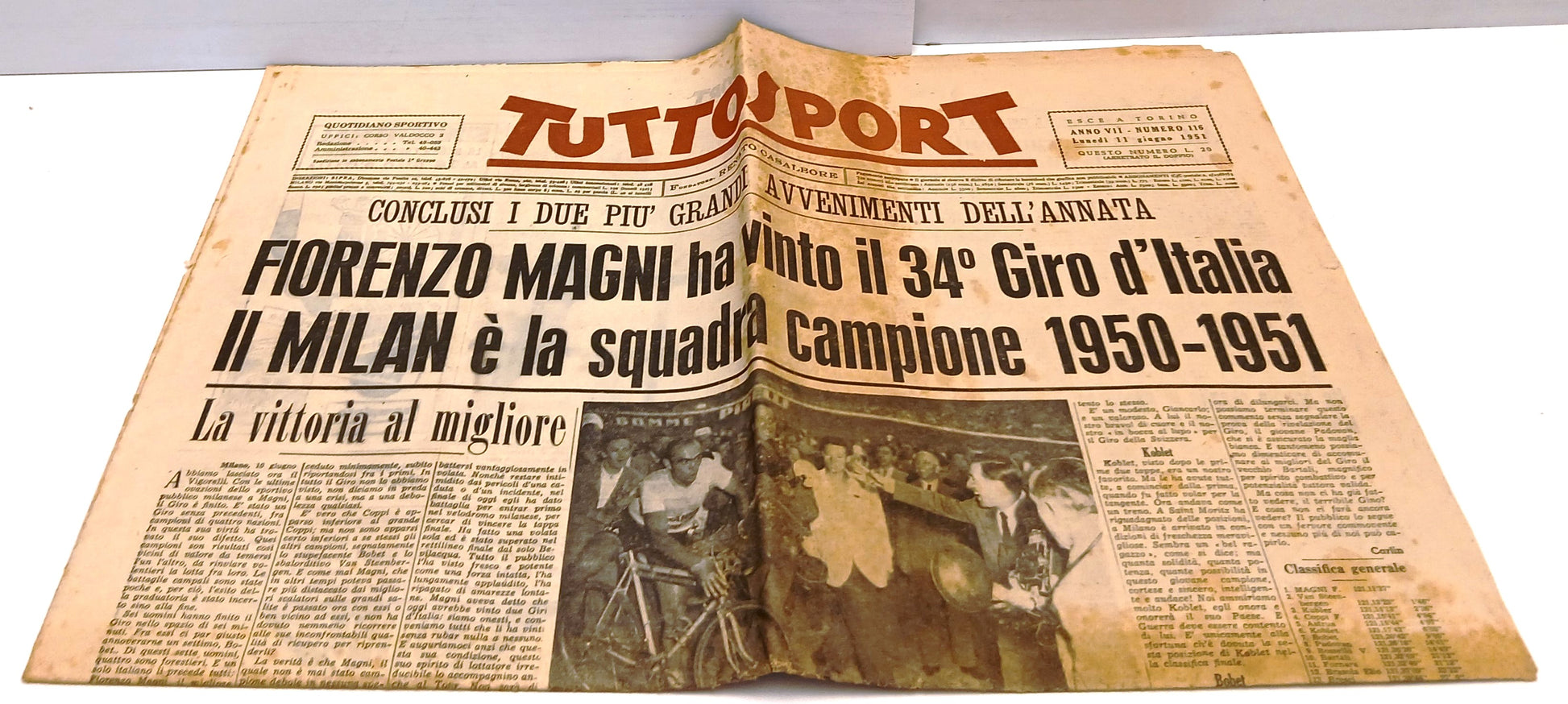 LC- QUOTIDIANO MAGNI HA VINTO IL 34° GIRO D'ITALIA TUTTOSPORT - YFS983