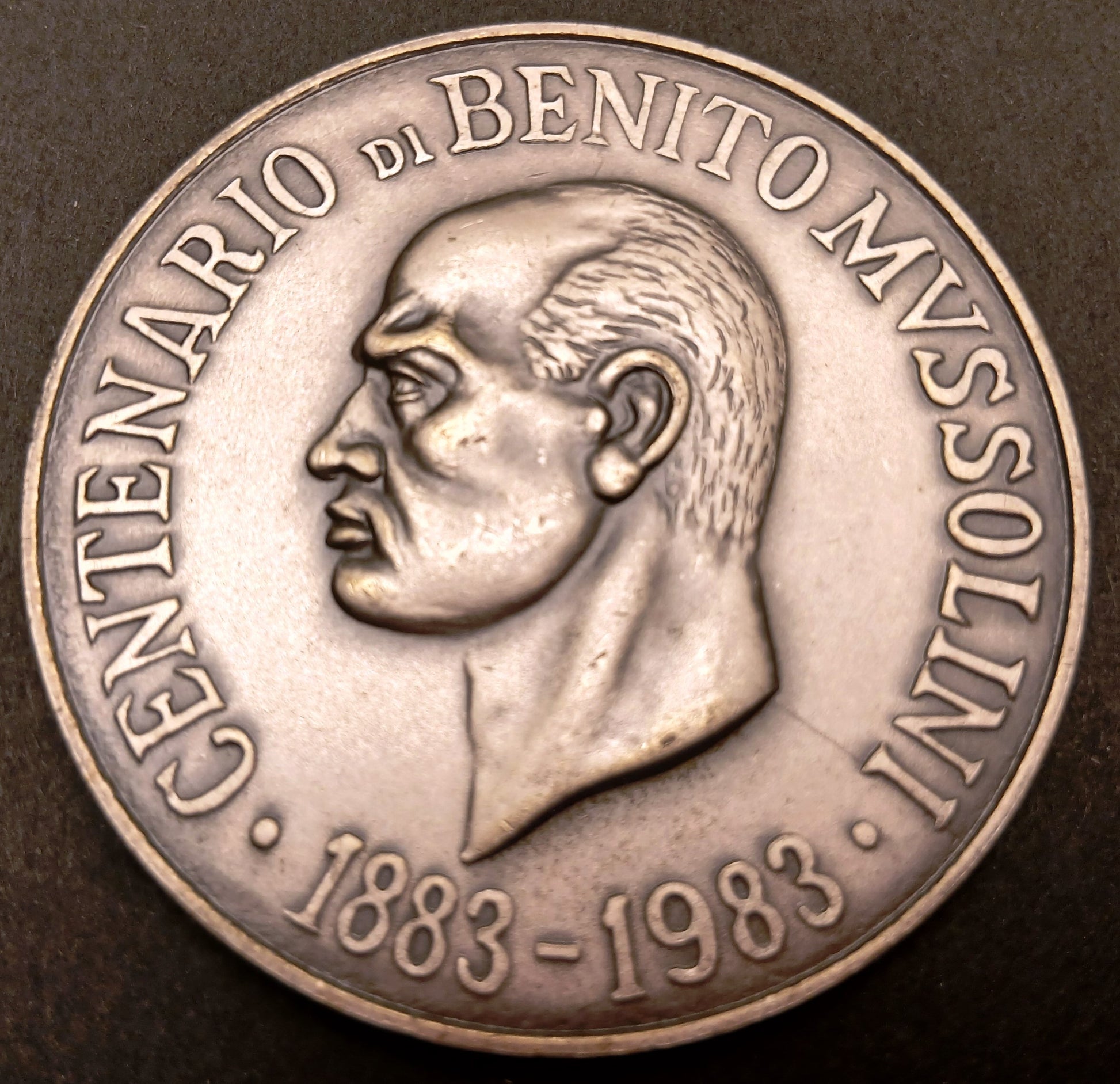 CB- MEDAGLIA CENTENARIO DI BENITO MUSSOLINI 1883- 1983 - M.S.I.-D.N. - GTTS70