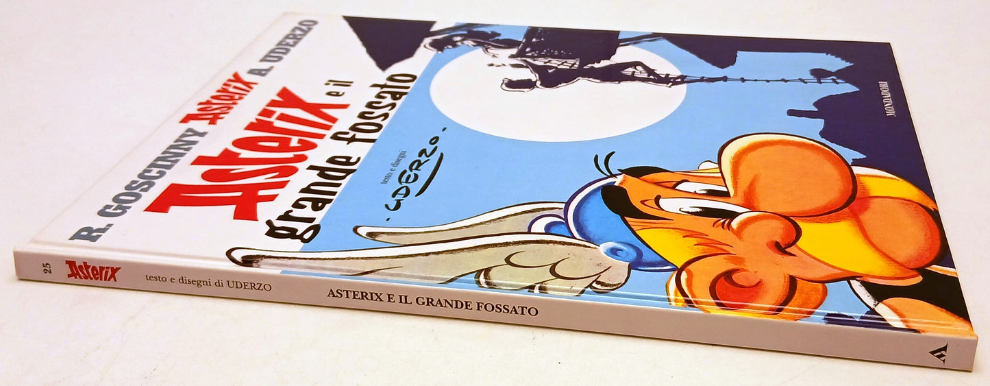 FC- ASTERIX E IL GRANDE FOSSATO VOLUME 25 - GOSCINNY UDERZO - MONDADORI-- C- M25