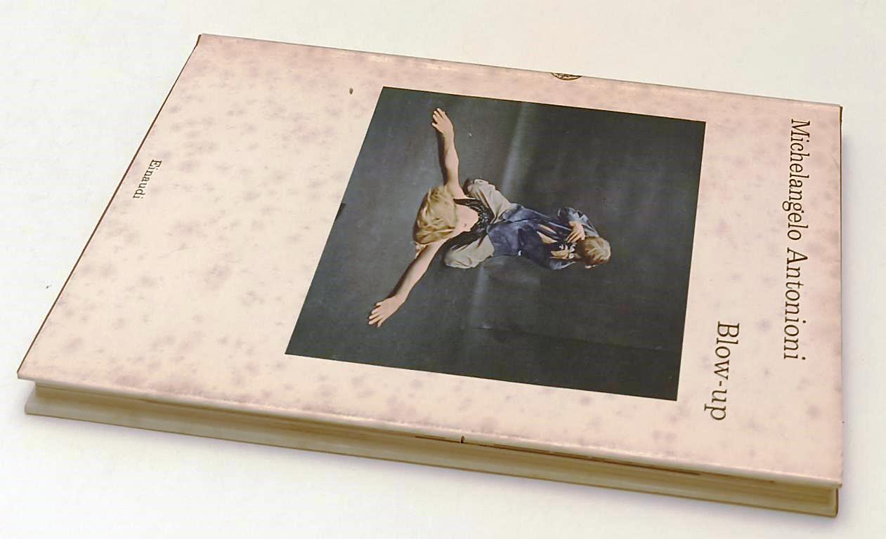 LW- BLOW-UP - MICHELANGELO ANTONIONI - EINAUDI- I CORALLI- 1a ED.- 1967- CS- XFS