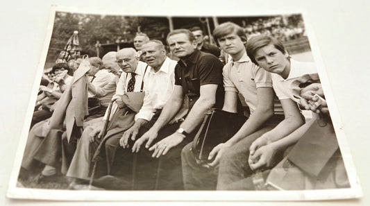 CV- Fotografia foto Boniperti con figli e giocatori Nazionale Italiana- RVSa1030