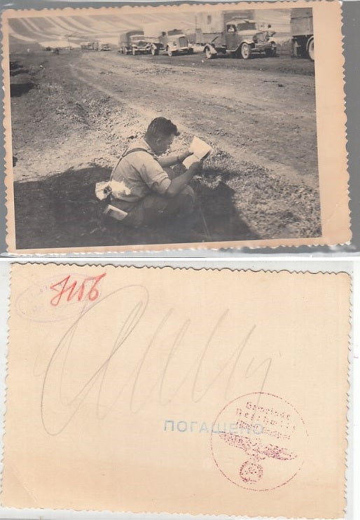 CC- FOTO ARCHIVIO STORICO RUSSO WW2 CONVOGLIO MEZZI  MILITARI TEDESCHI - CRT2261