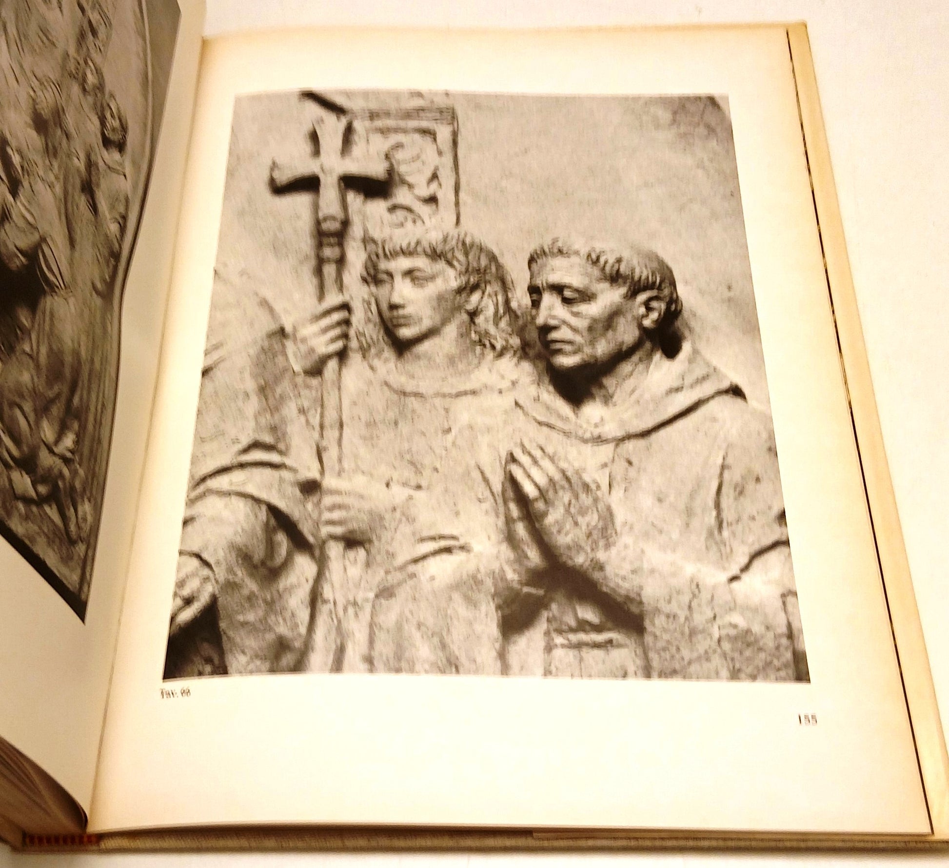 Carmela Adani scultrice - Tamagnini Adani- Cassa Risparmio Reggio Emilia- YFS239