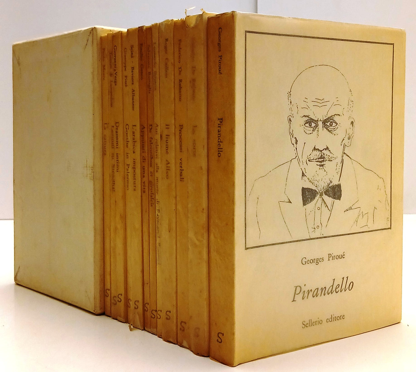 Cofanetto 12 volumi- Sciascia Verga - Omaggio Cassa Risparmio Sicilia- Sellerio- XFS