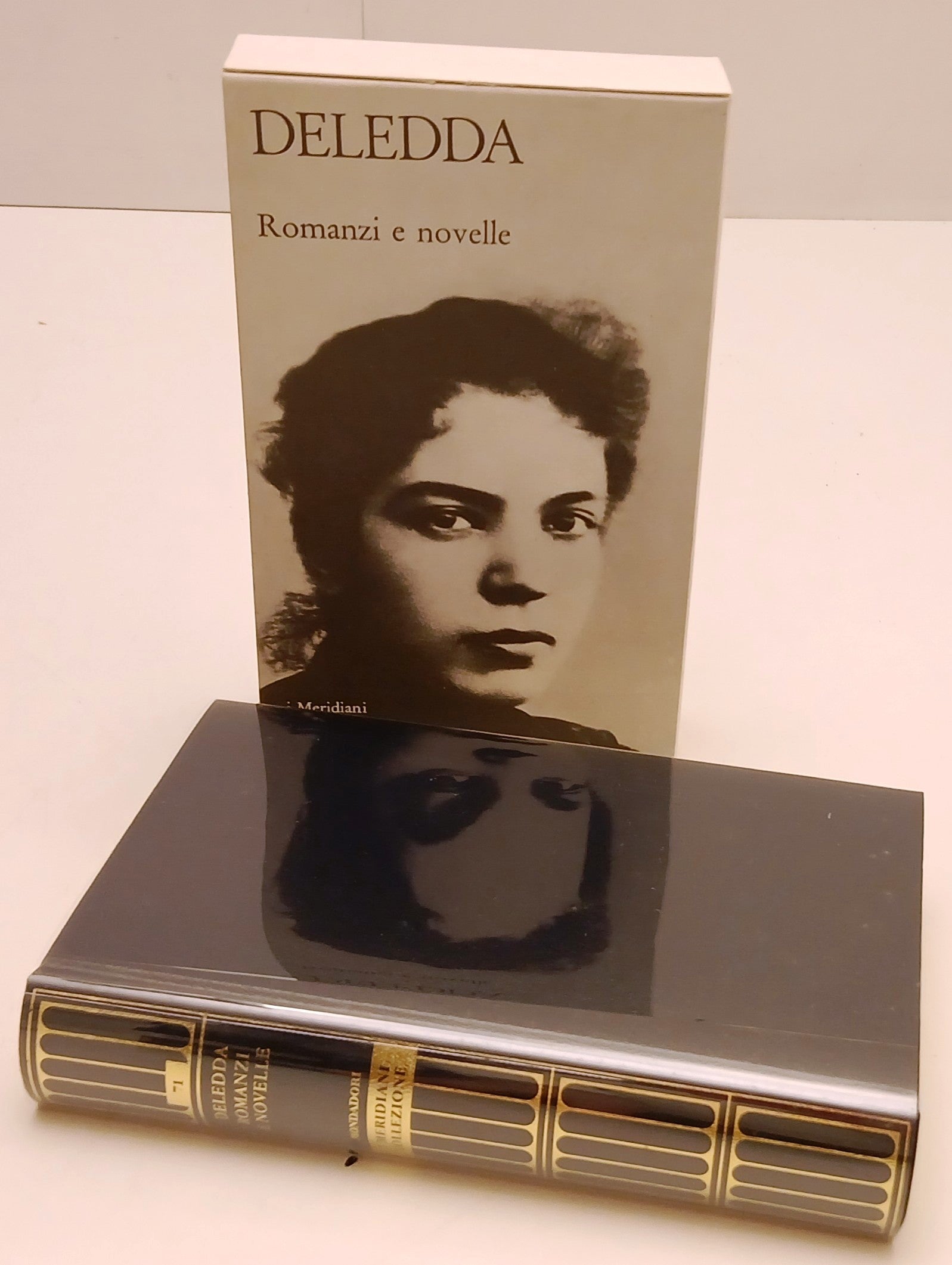 Romanzi e novelle - Grazia Deledda - Mondadori Panorama I meridiani - cofanetto