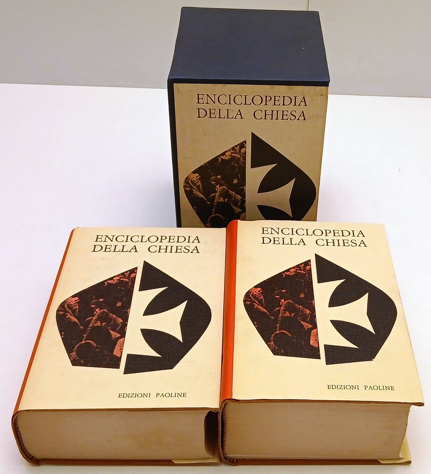 LD- ENCICLOPEDIA DELLA CHIESA COFANETTO 2 VOLUMI -- PAOLINE --- 1966 - CS- ZFS70