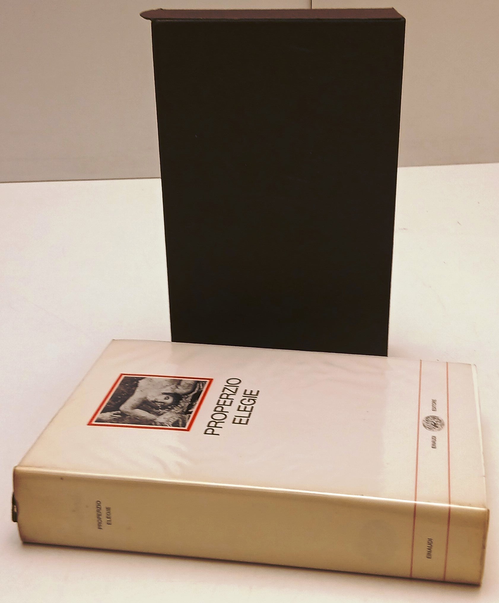 Elegie - Properzio - Einaudi I Millenni - 1a ed. - cofanetto - XFS