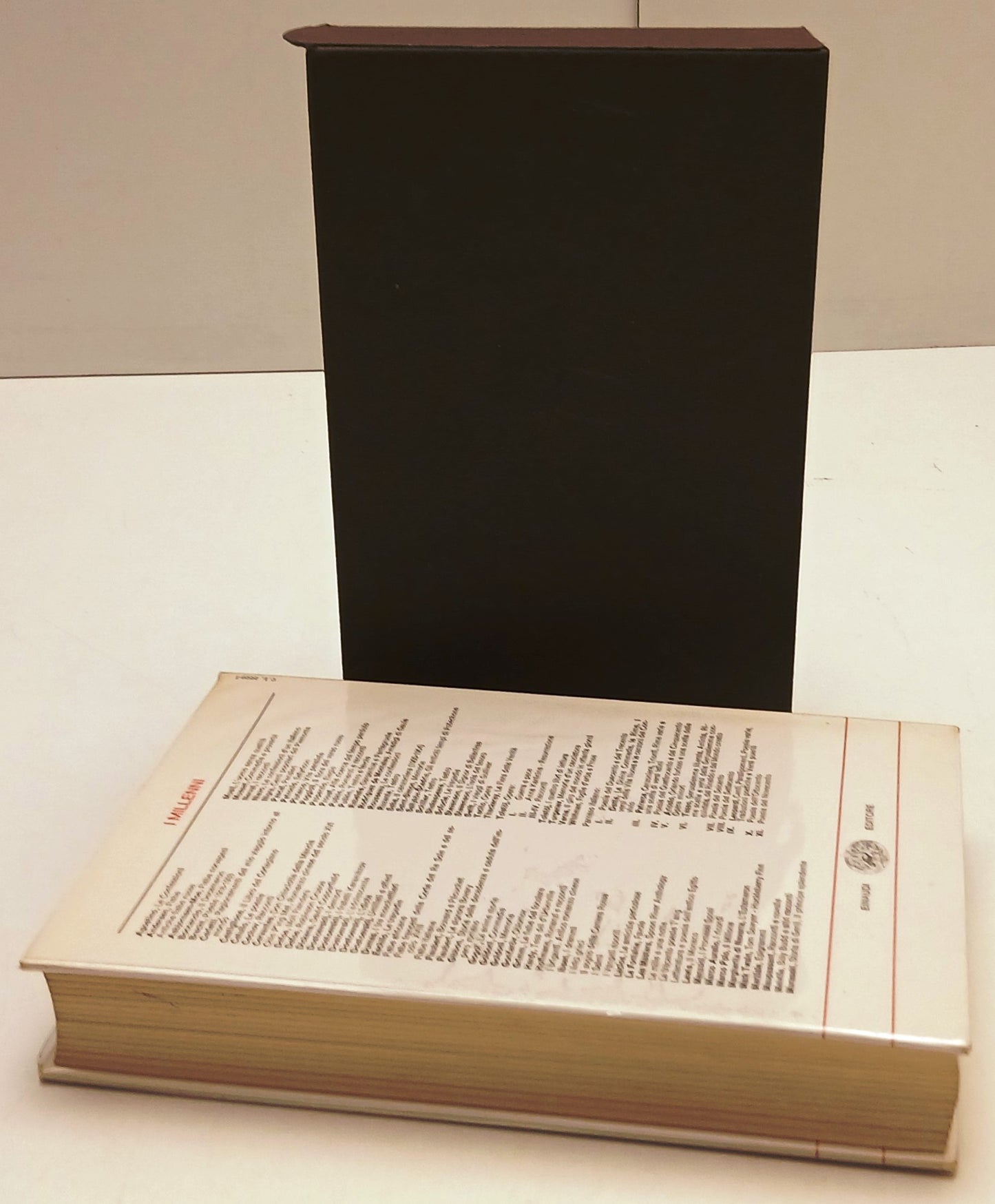 Elegie - Properzio - Einaudi I Millenni - 1a ed. - cofanetto - XFS