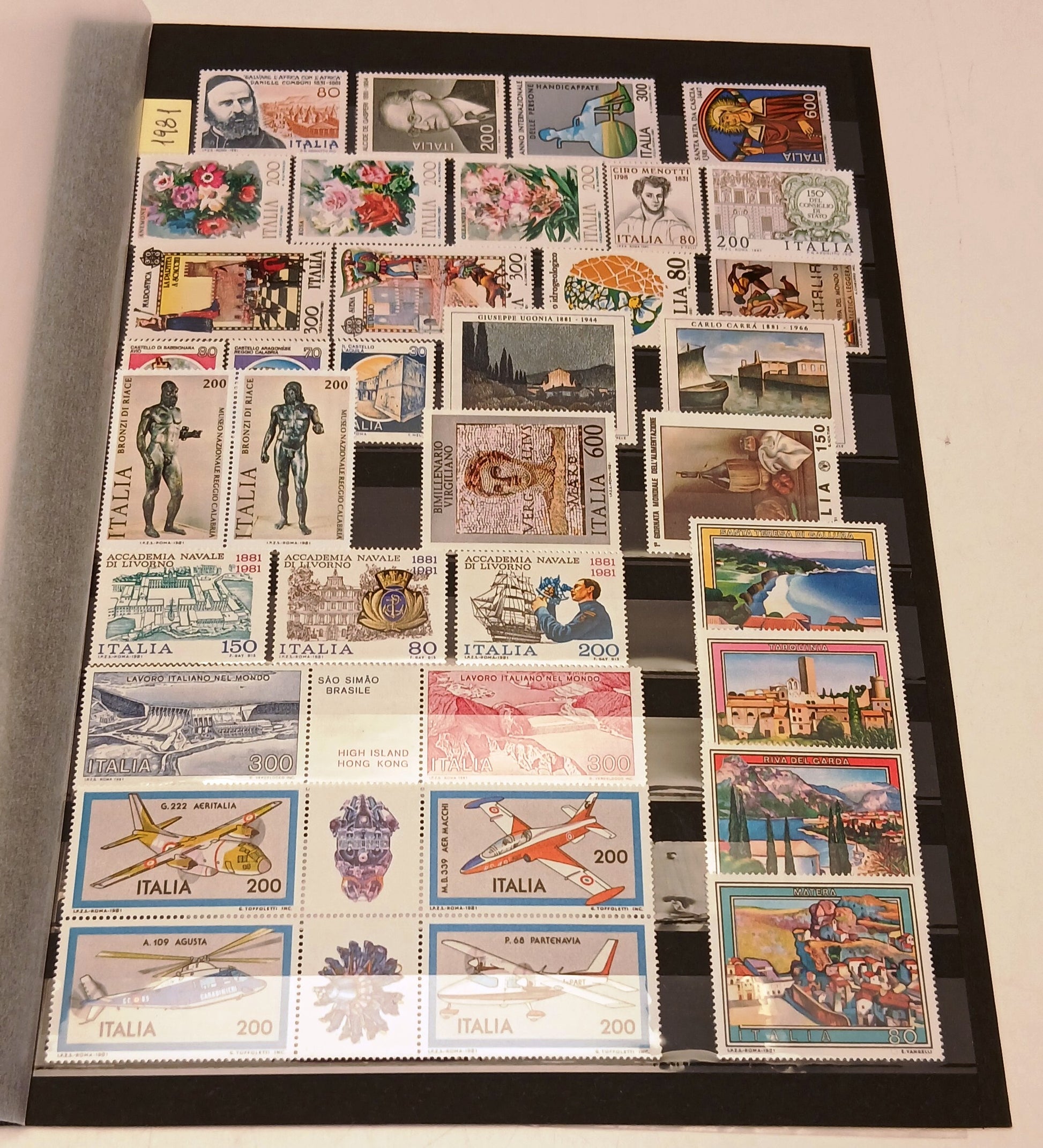 CV- Francobolli italiani nuovi - annate dal 1981 al 1988 - foglietti - RVSa1078