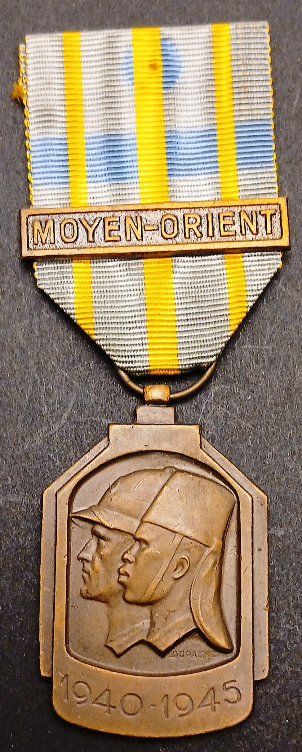 CB- Medaglia Belgio Guerra d'Africa 1940-1945 - con nastrino e barretta- GTTS189