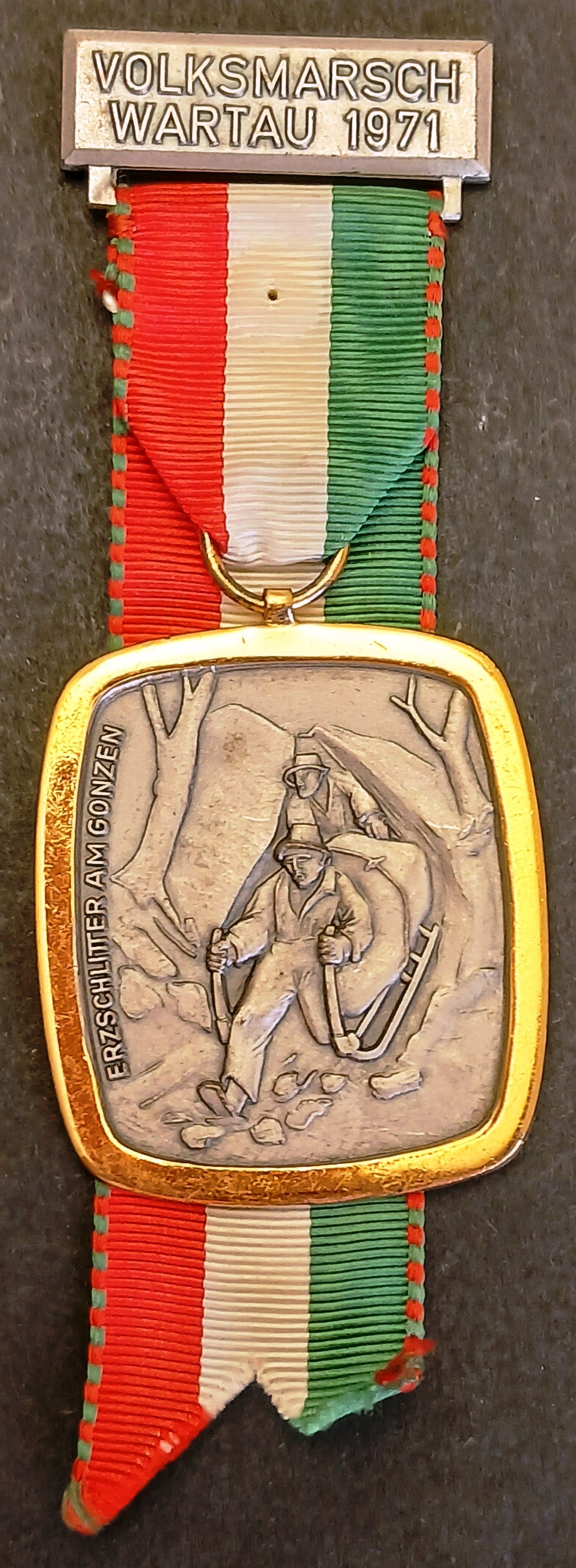 Medaglia Volksmarsch Wartau 1971 Erzschutter am Gonzen- nastrino spilla- GTTS267