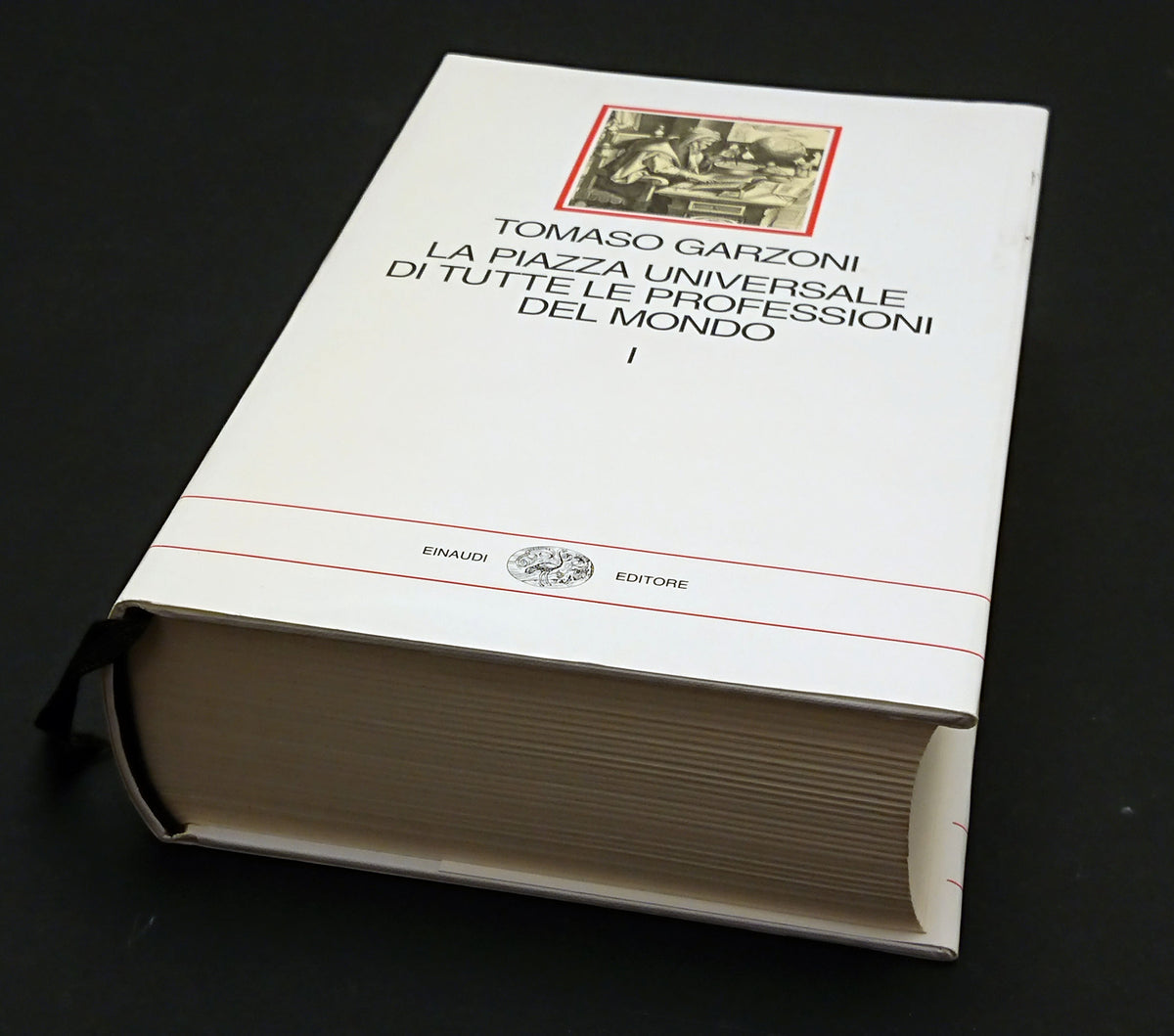 La piazza universale- Garzoni- Einaudi I Millenni- 1a ed. ott-1996-cofanetto-XFS