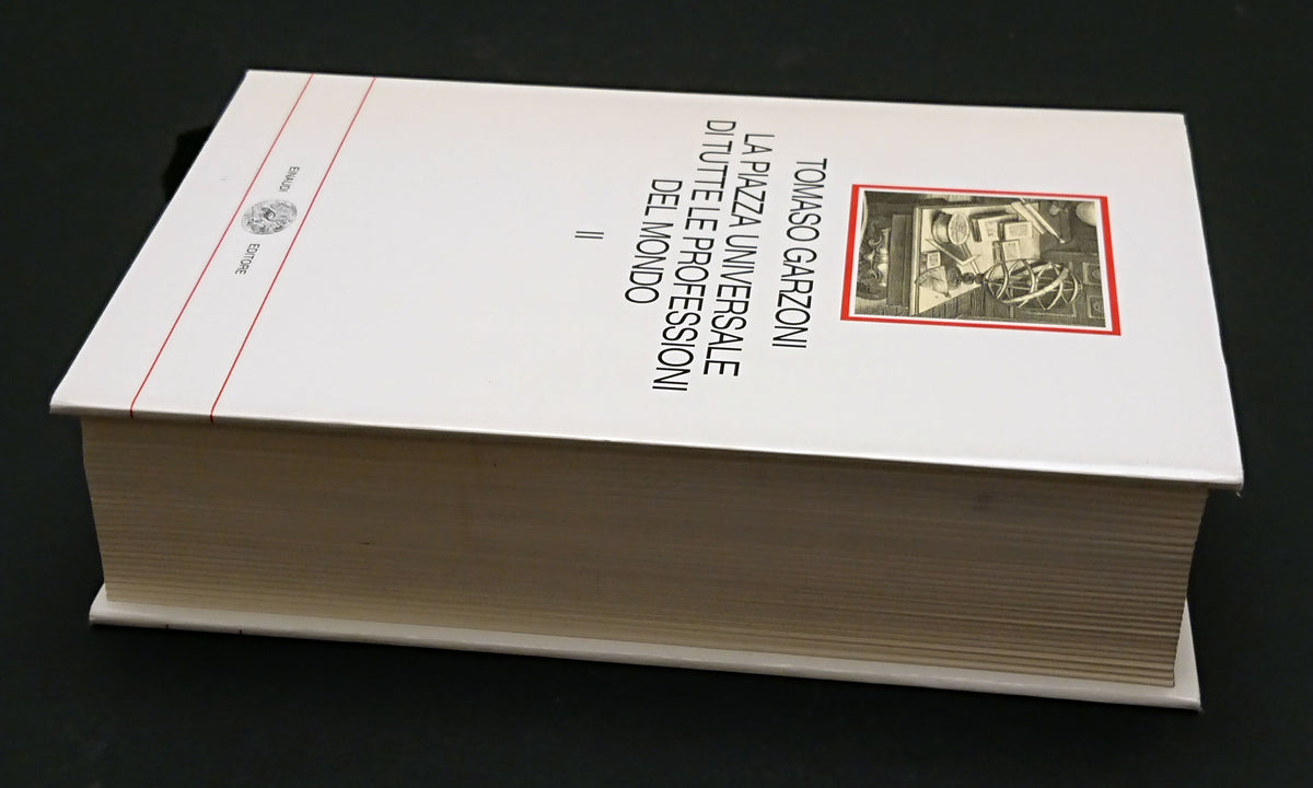 La piazza universale- Garzoni- Einaudi I Millenni- 1a ed. ott-1996-cofanetto-XFS