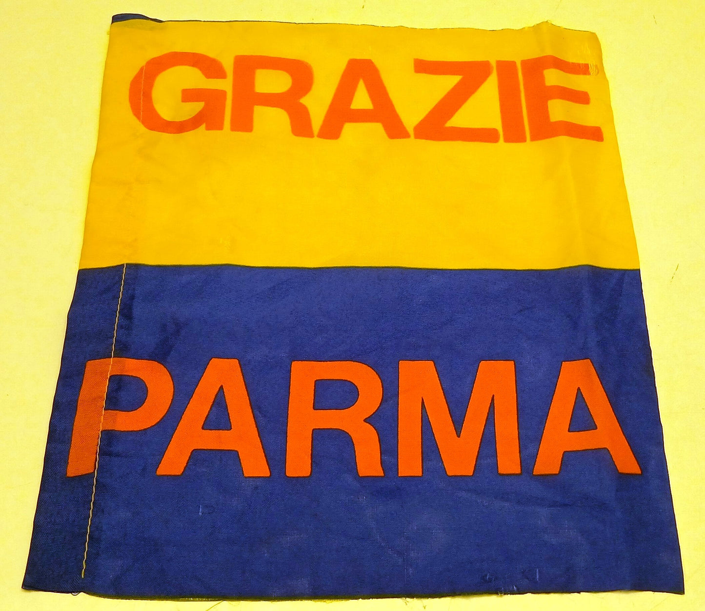 CV- Bandierina "Grazie Parma" Calcio - RVSa884