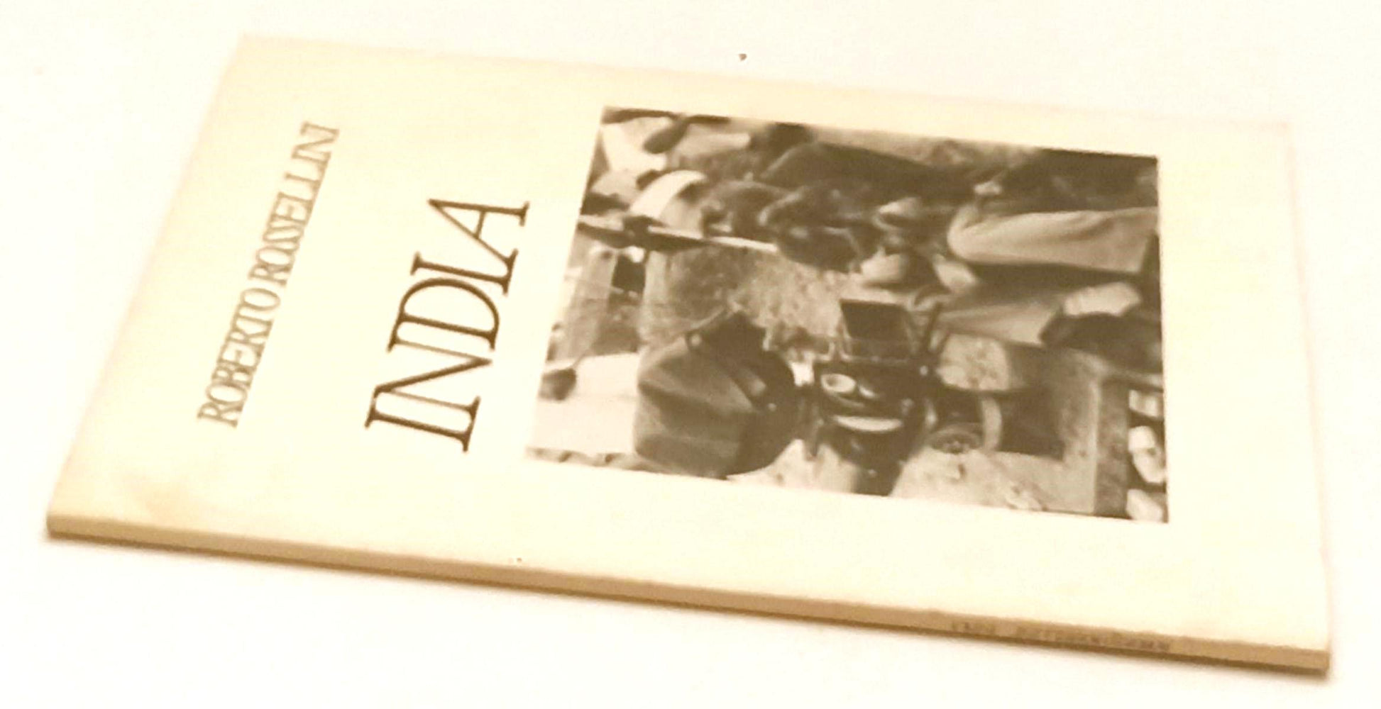 LW- ROBERTO ROSSELLINI INDIA- ADRIANO APRA'- CINECITTA' ESTERO--- 1991- B-YFS521