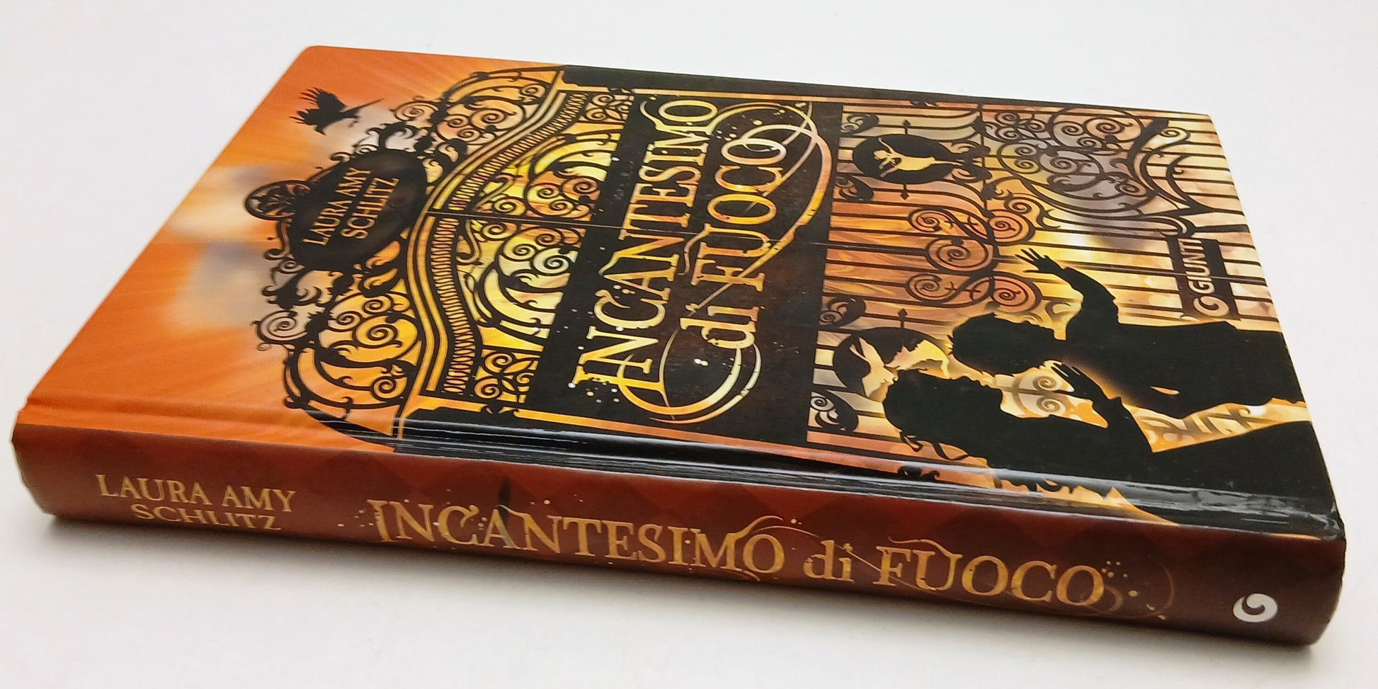 Incantesimo di fuoco - Laura Amy Schlitz - Giunti - 1a ed. - ZFS102