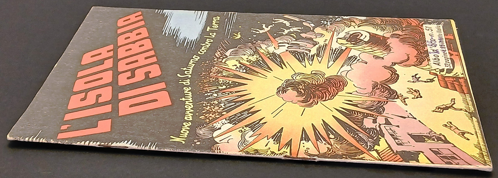 Albo d'oro n.51 L'isola di sabbia Saturno contro la terra - Mondadori- 1947- H26