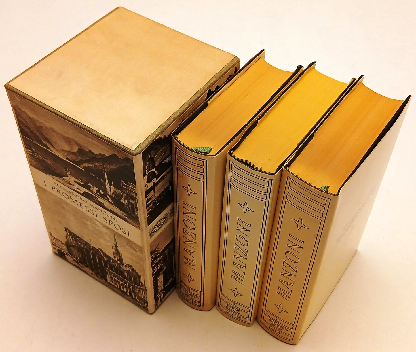 LN- FERMO E LUCIA PROMESSI SPOSI 3 VOLUMI- MANZONI- MONDADORI- CLASSICI- CS- XFS