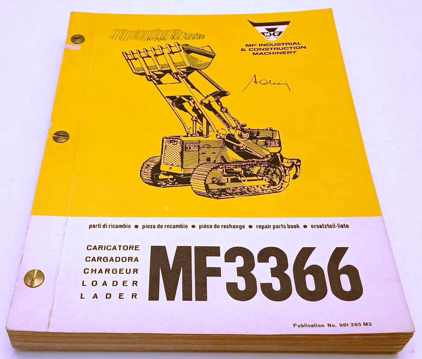 Caricatore MF3366 Parti di ricambio Repair Parts - Massey Ferguson- 1967- YFS831