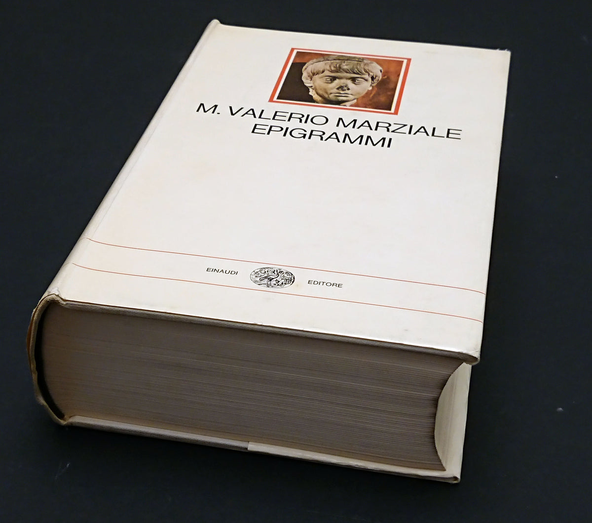 Epigrammi- Marziale- Einaudi I Millenni- 1a ed. nov-1964- cofanetto- XFS