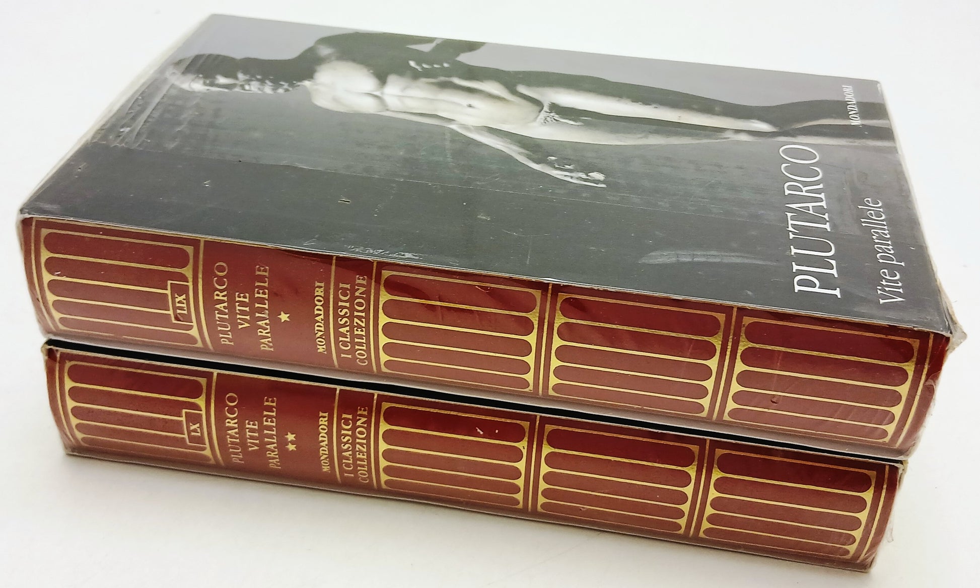 LN- VITE PARALLELE 2 VOLUMI- PLUTARCO- MONDADORI TV SEC- CLASSICI GRECI LATINI- XFS