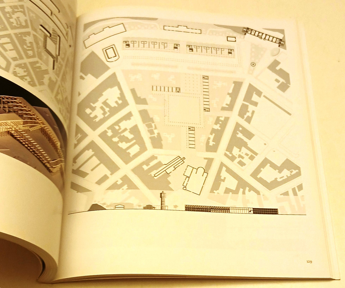 Palmanova forma spazio architettura- Riccardo Cantarelli- LetteraVentidue-YFS882