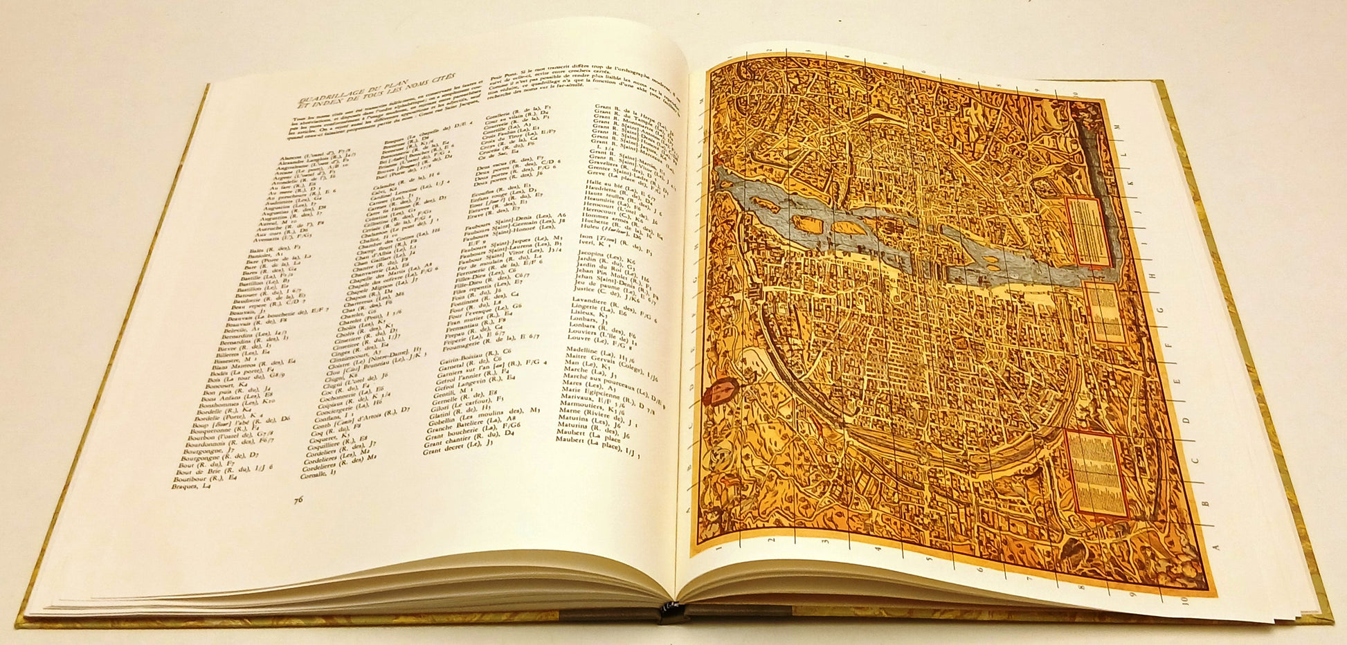 Le Plan de Paris par Truschet et Hoyau 1550 - Editions Seefeld - 1980 - YFS794